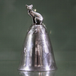 Antique Kayserzinn Pewter Cat Bell. Circa 1905