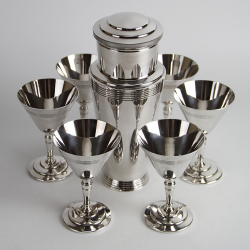 Mappin & Webb Art Deco Silver Plated Cocktail Shaker and Six Cups