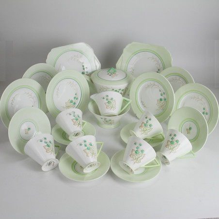 Shelley Loganberry Eve Shape Tea Service (c.1935)