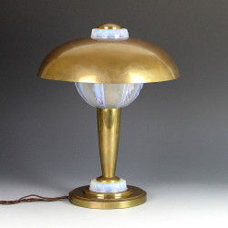 French Art Deco Opalescent Glass and Brass Table Lamp (c.1925)