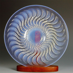 Rene Lalique (1860-1945) Opalescent Actinia Plate