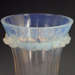 Rene Lalique Opalescent Boulouris Vase