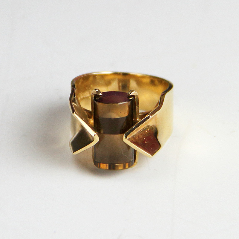 Gold 9 Carat Modenrist Ring with Smokey Quartz (1972)