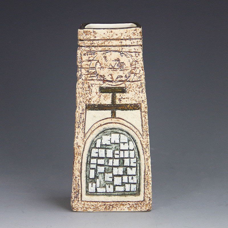Troika Coffin Vase by Viki Drew (c.1970)