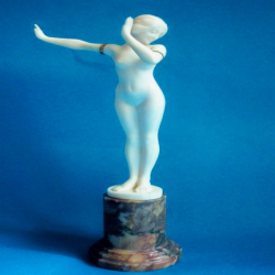 Louis Sasson Nude Female Ivory Figure