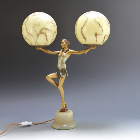 Art Deco Spelter Lady Lamp (c.1930) Art Deco Spelter Lady Lamp (c.1930)
