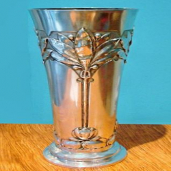 Art Nouveau Silver Vase. Franz Mosgau, Berlin. Circa 1900